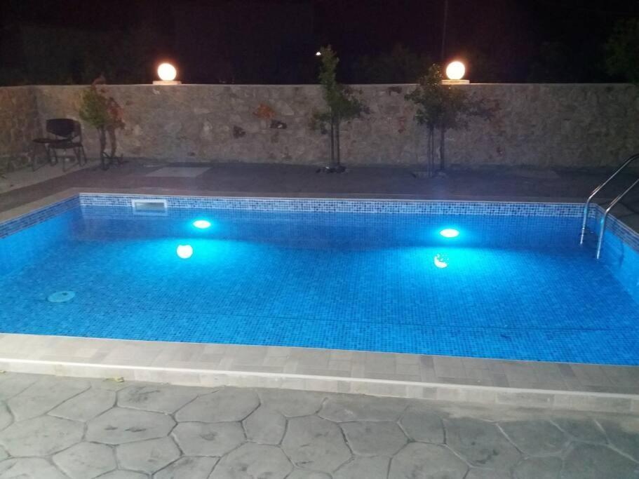 Greek Style Ground Floor Apartment & Pool Jalisos Zewnętrze zdjęcie