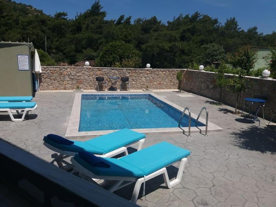 Greek Style Ground Floor Apartment & Pool Jalisos Zewnętrze zdjęcie