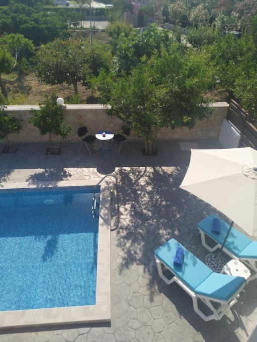 Greek Style Ground Floor Apartment & Pool Jalisos Zewnętrze zdjęcie