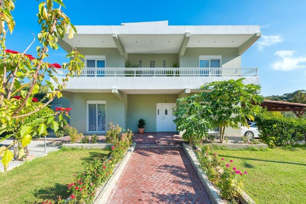 Greek Style Ground Floor Apartment & Pool Jalisos Zewnętrze zdjęcie