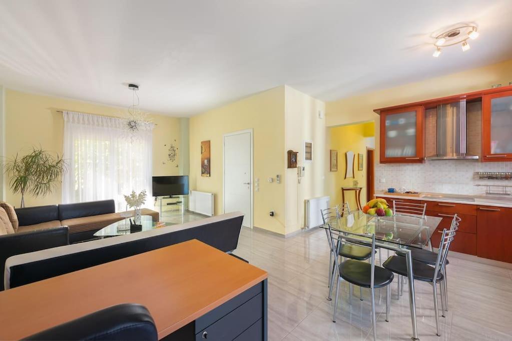 Greek Style Ground Floor Apartment & Pool Jalisos Zewnętrze zdjęcie