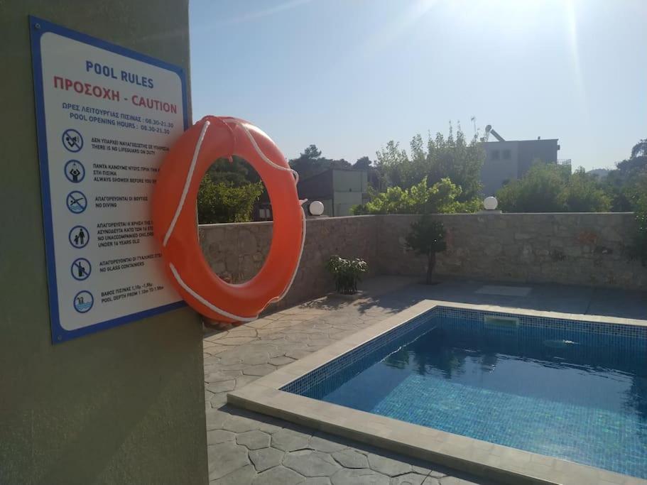 Greek Style Ground Floor Apartment & Pool Jalisos Zewnętrze zdjęcie